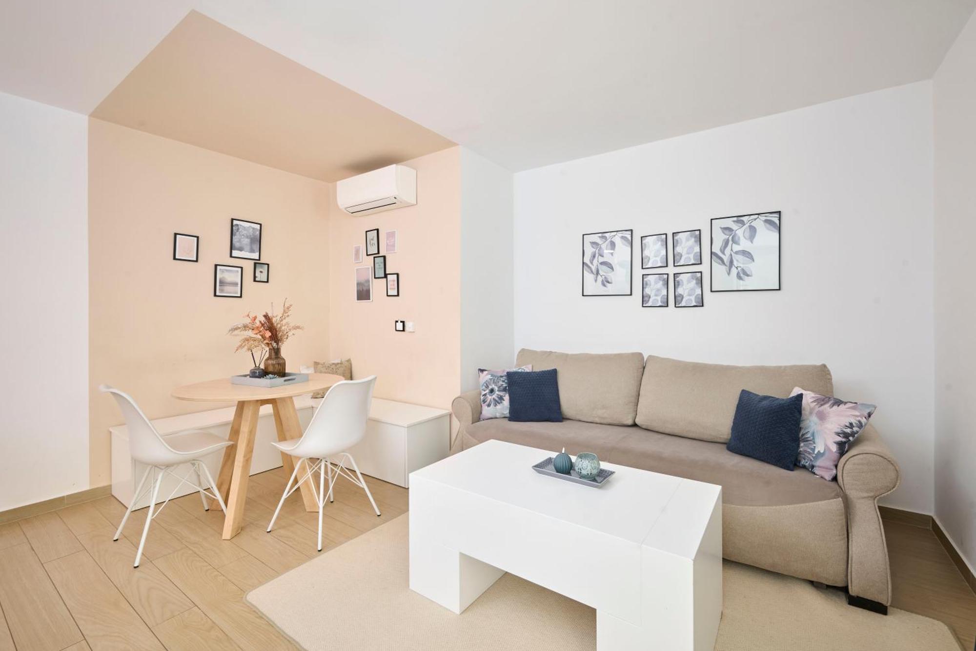 Apartments Martello Garden โปเรช ภายนอก รูปภาพ